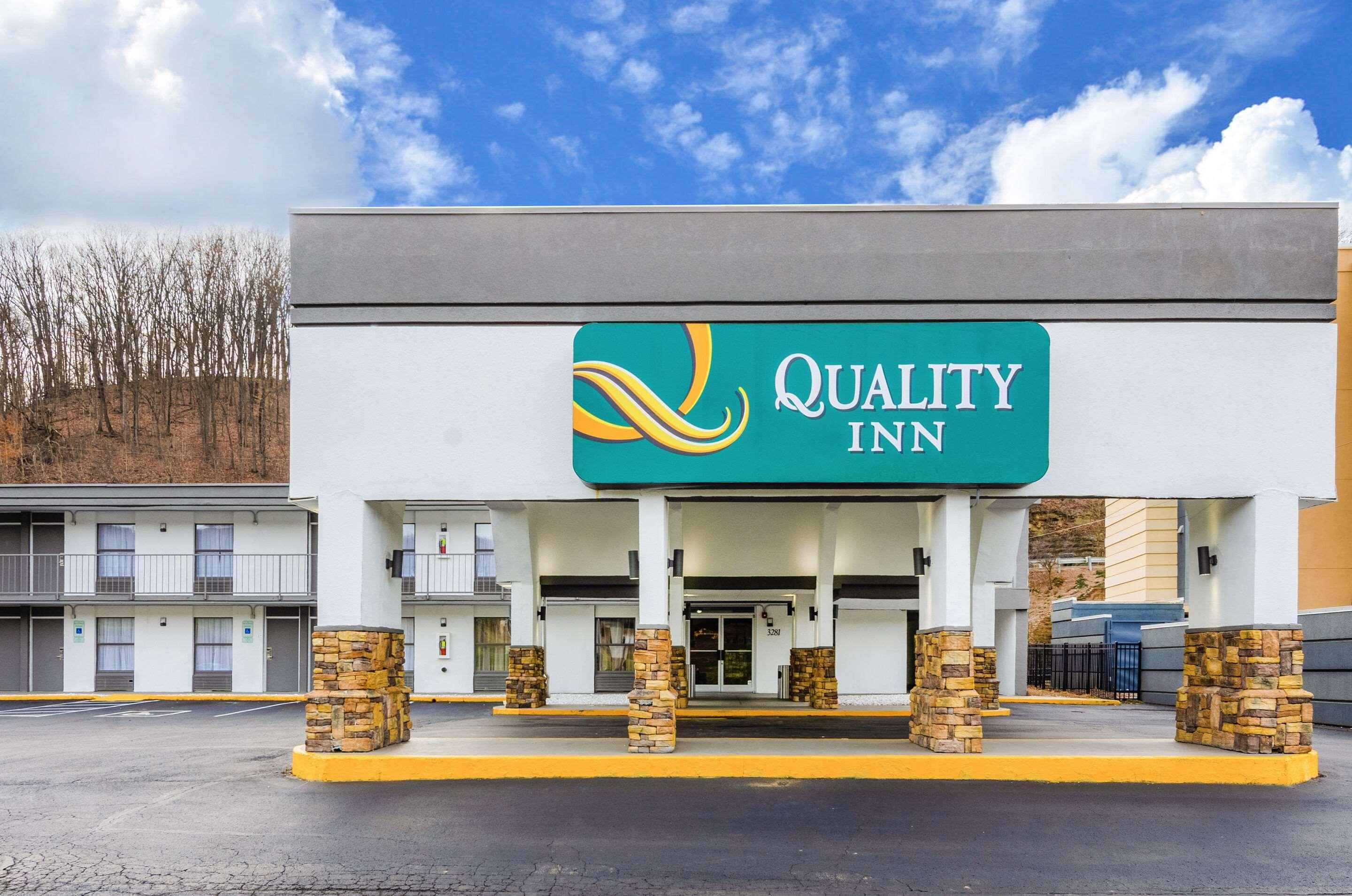 Quality Inn Bristol Exterior photo